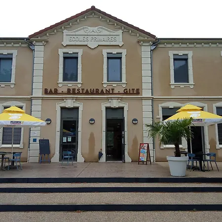 Le Préau De Hotel *