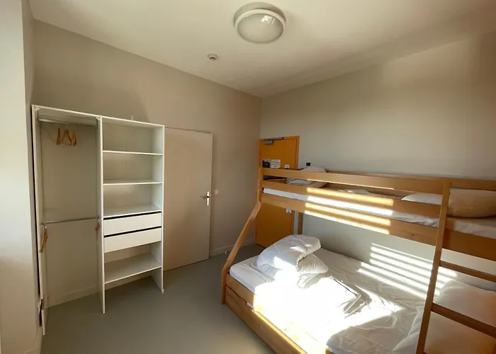 Le Préau De Hotel Baix